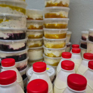 Jogurt jabłko wiśnia cynamon (pojemnik 500 ml)